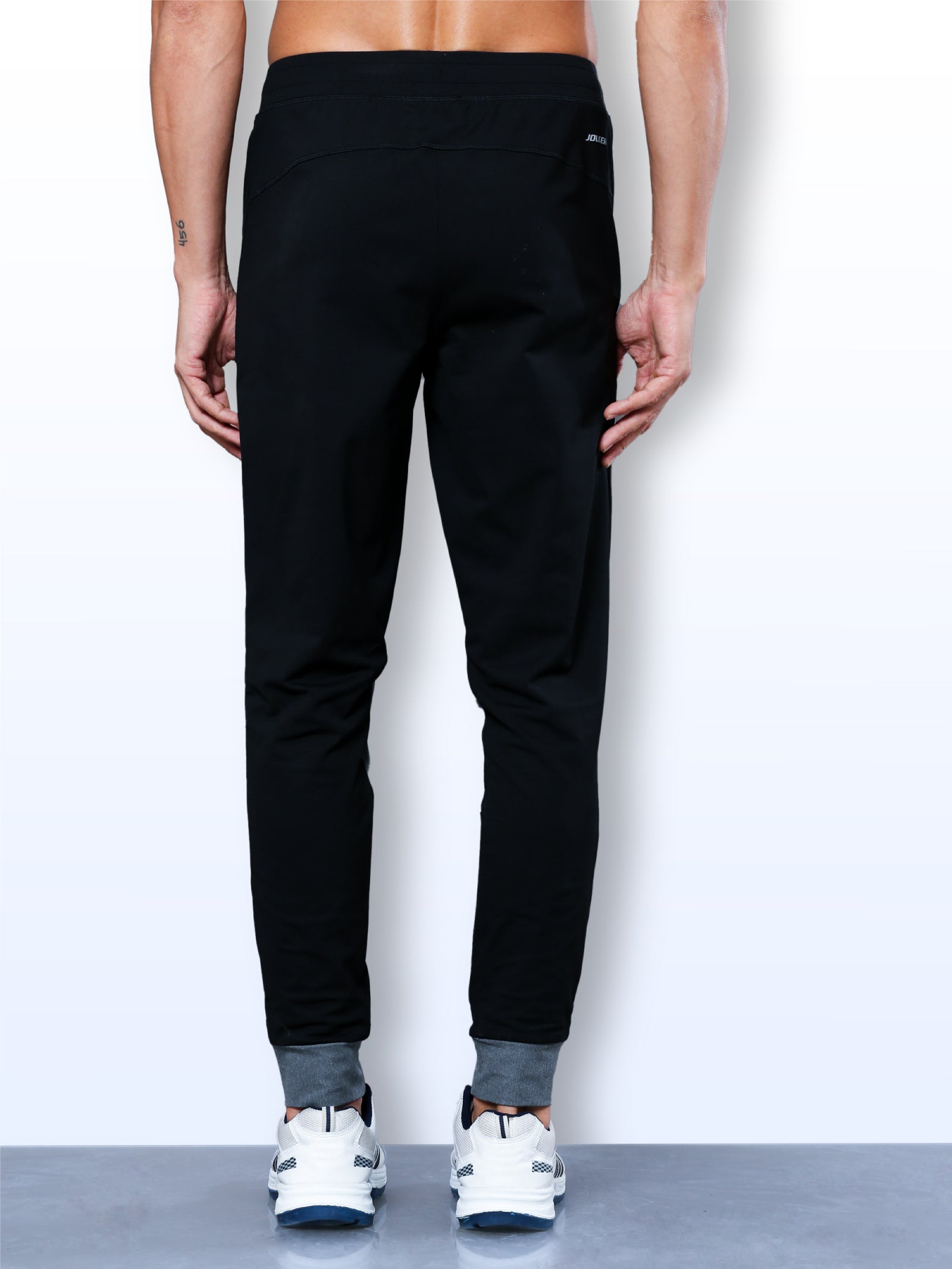 JOLGER #color_black