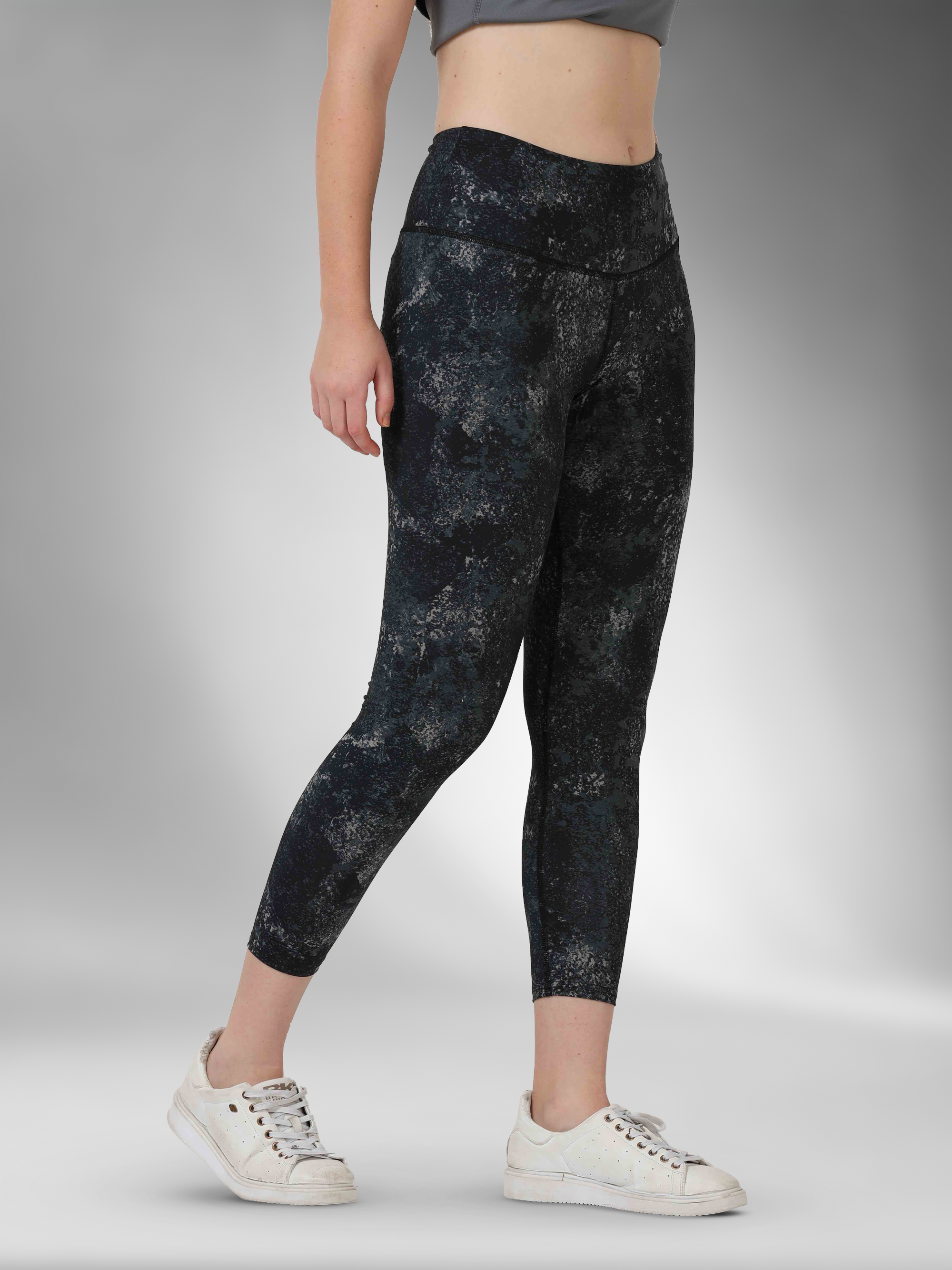 JAWLG006A_galaxy_left_leggings