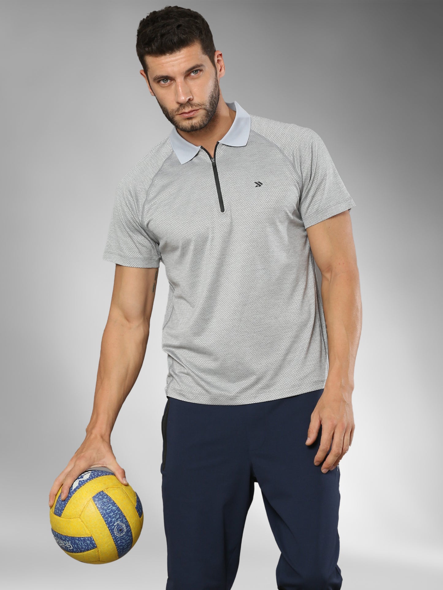 JOLGER color_grey_halfpose