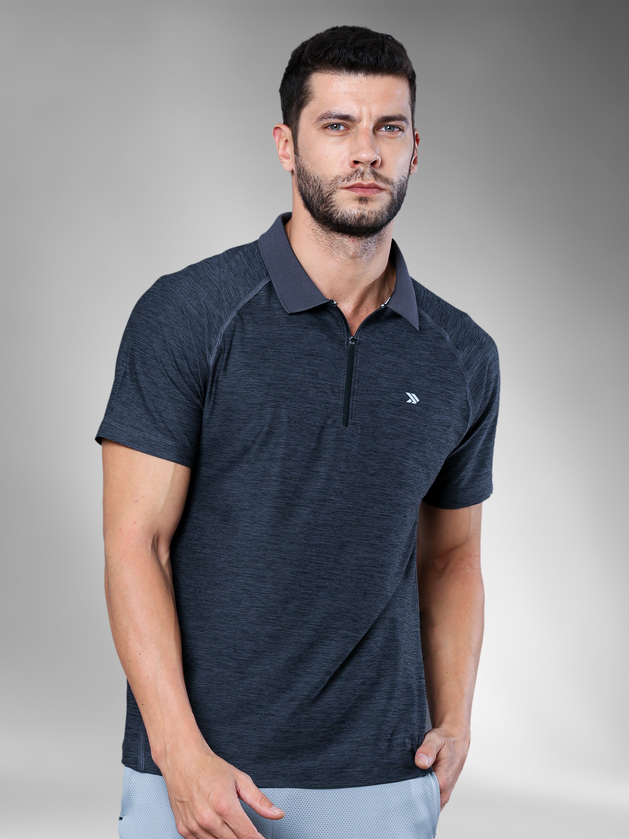 JAMPT002a_GREY_frontview