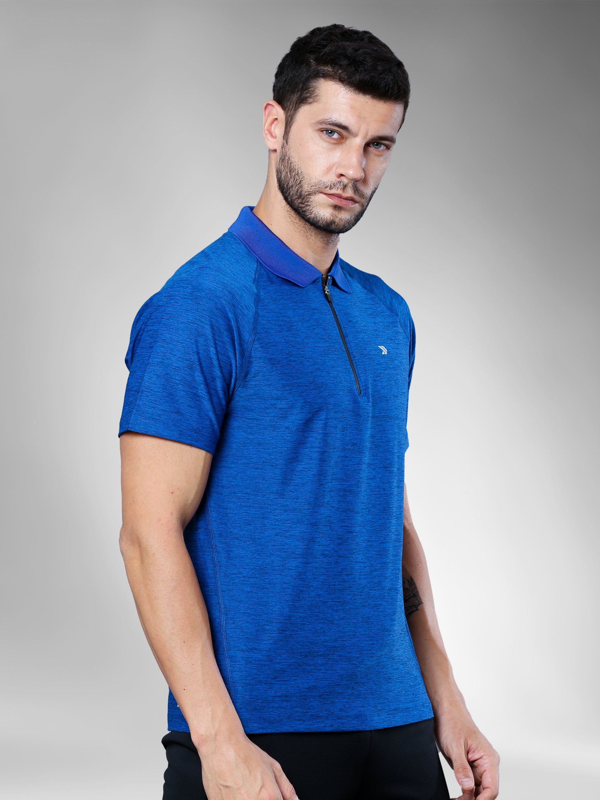 JAMPT002a_Navy_rightfront