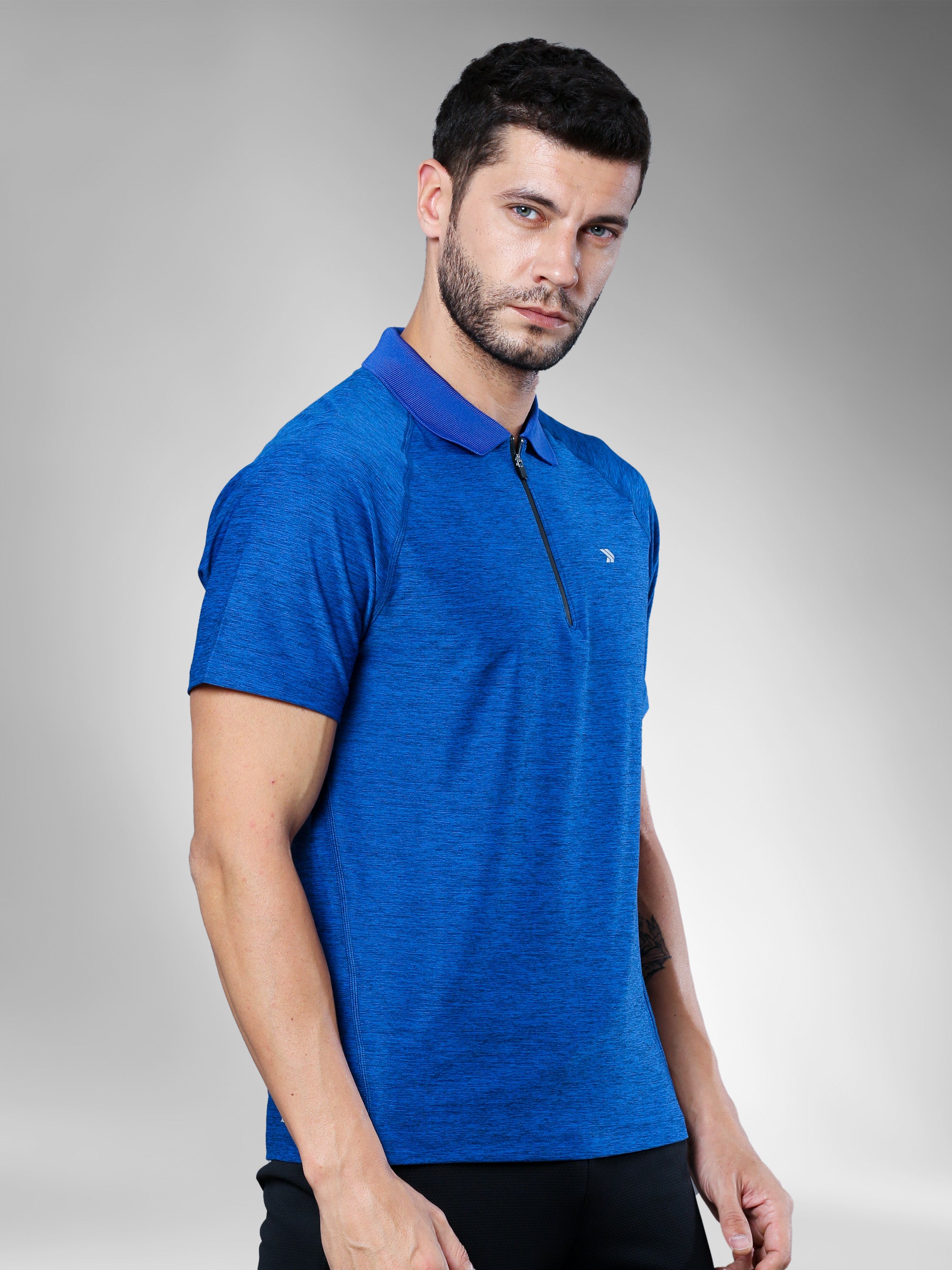 JAMPT002a_Navy_rightfront