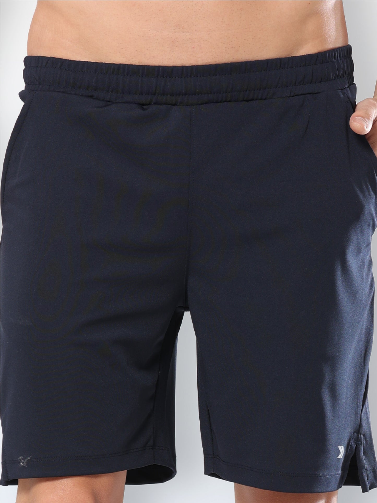 JAMSH007_navy_closeviewshorts