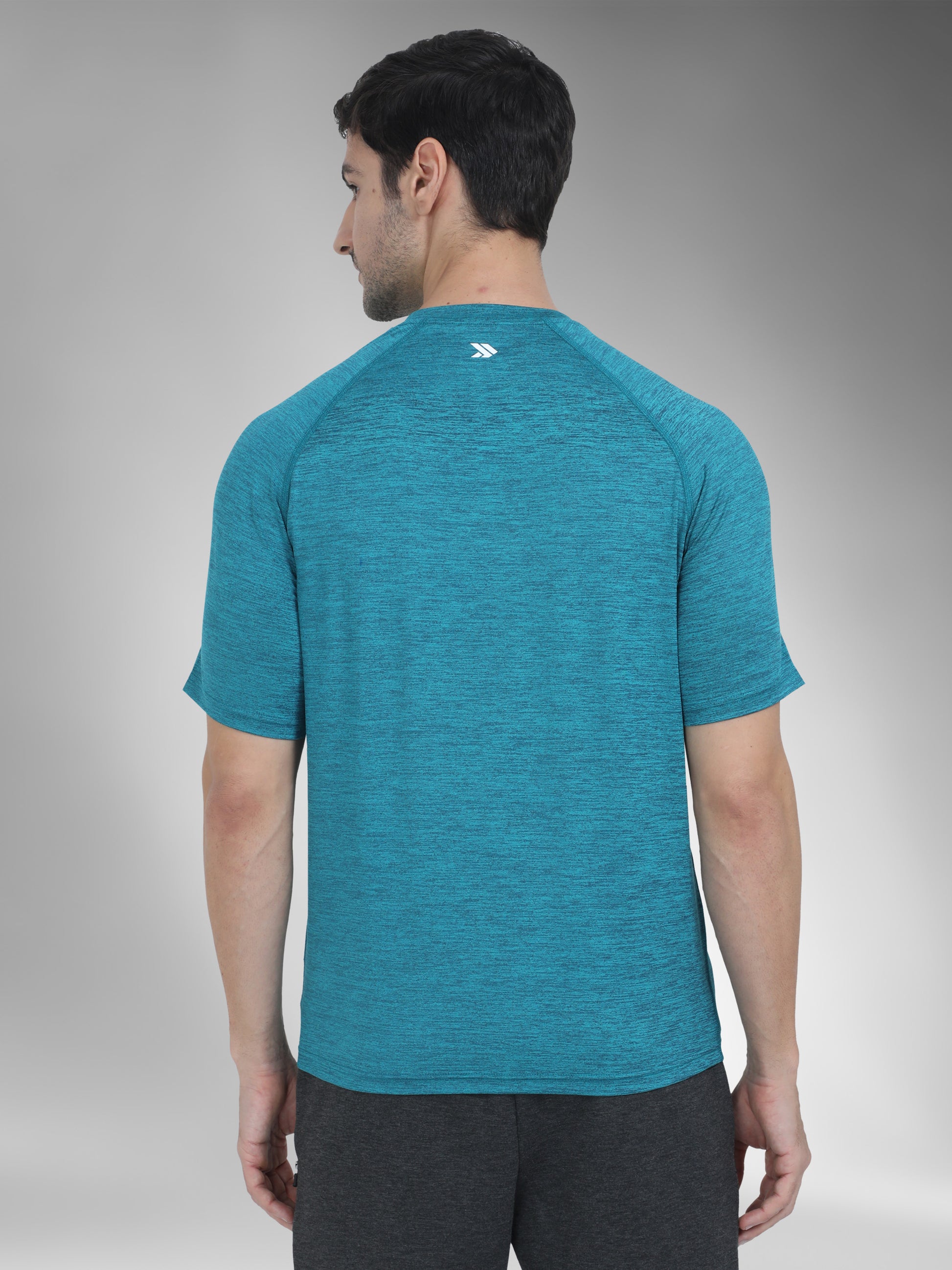 JAMTS001_green_backpose