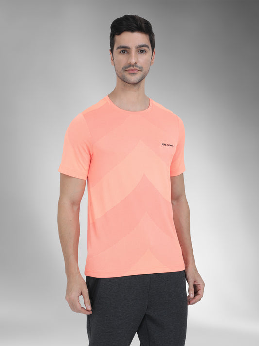 JAMTS003_orange_frontpose_roundneck