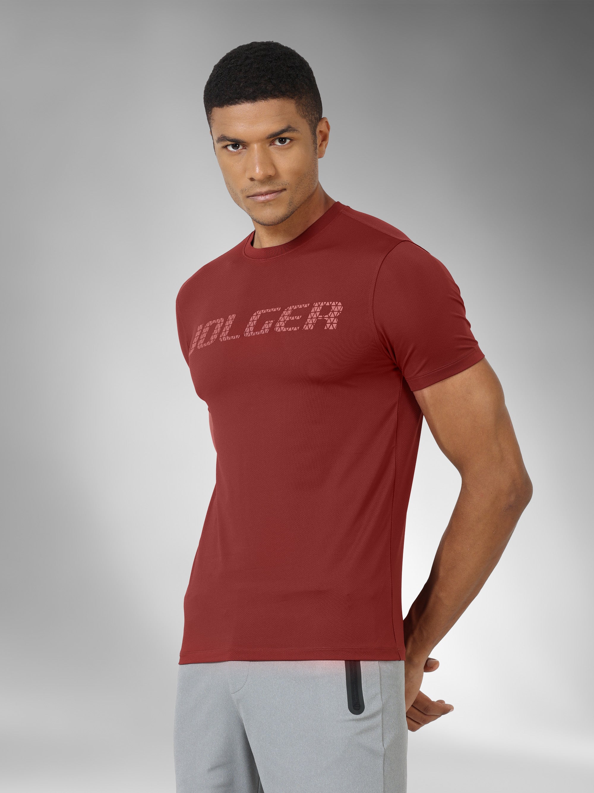 JAMTS008_Maroon_leftpose_roundneck