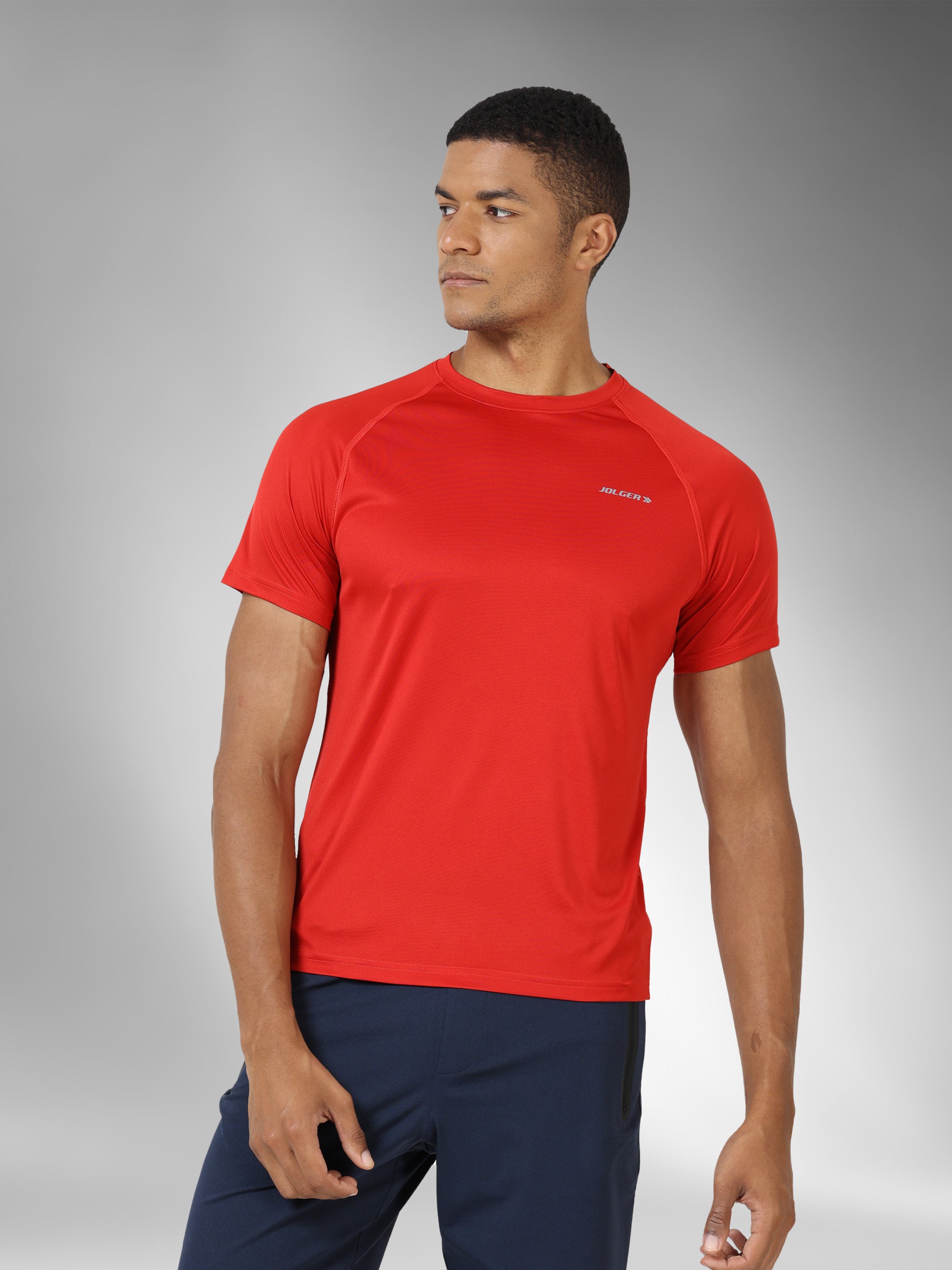 JAMTS009A_red_frontpose_roundnecktee
