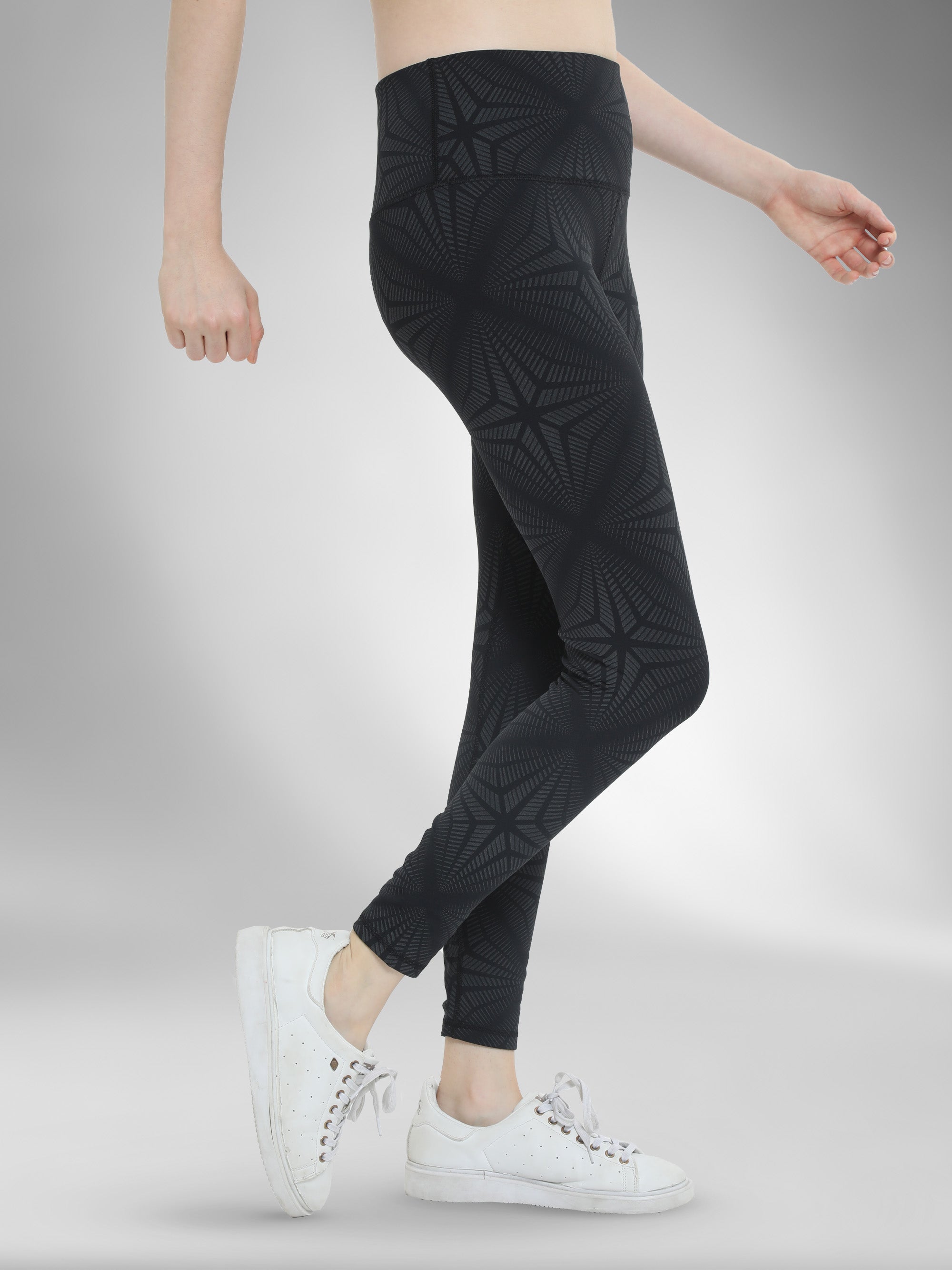 JAWLG002_black_right_leggings